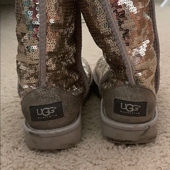 Sparkly Gold Uggs - Picture 2 of 2